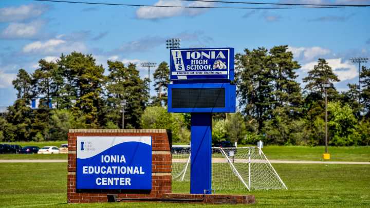 Ionia Public Schools mourns loss of Principal Jason Little