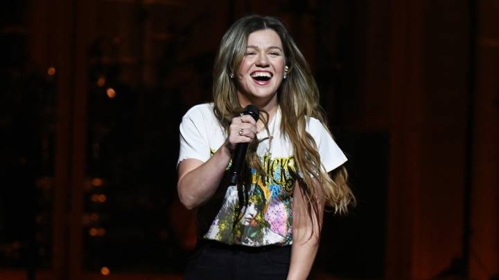 Kelly Clarkson 'Since U Been Gone' Reaches One Billion Spotify Streams