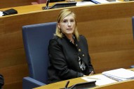 Pradas entrega los mensajes que intercambió con Mazón el 29