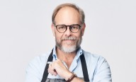 Alton Brown Launches YouTube Cooking Show, Signs With Adventure Media