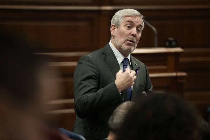 Parlamento de Canarias, en directo: Fernando Clavijo responde a las preguntas de los diputados
