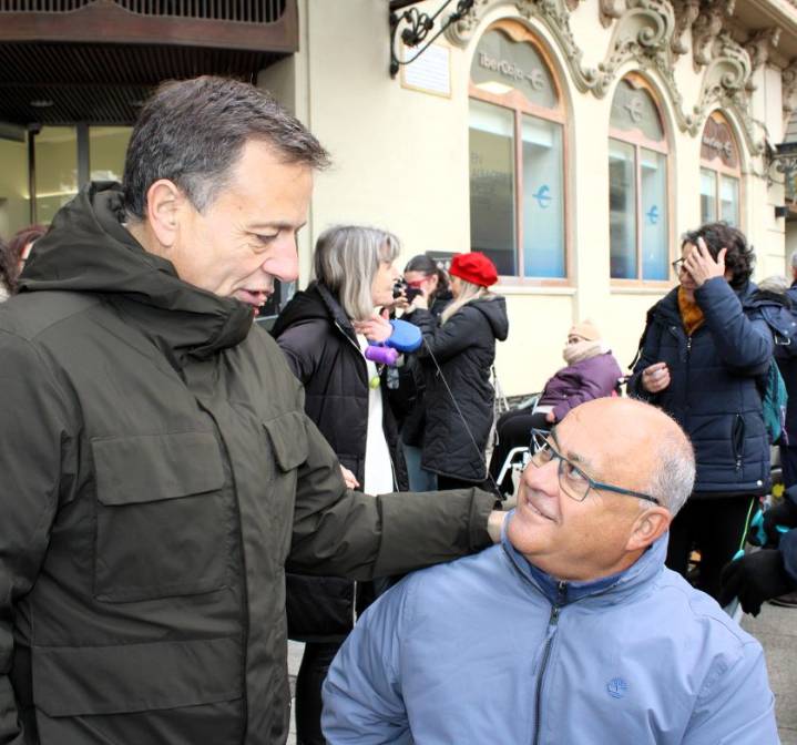 Celebración del Día Internacional de las Personas con Discapacidad: una marcha reivindicativa y festiva en Albacete El alcalde y concejal de Inclusión y Accesibilidad destaca la importancia de celebra