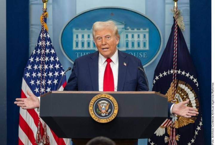 Abre Trump puerta a no renovar el actual T