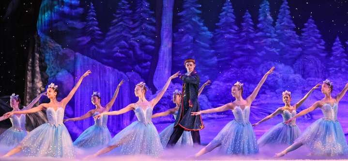 Behind the scenes at Cleveland Ballet’s ‘The Nutcracker’ (photos)