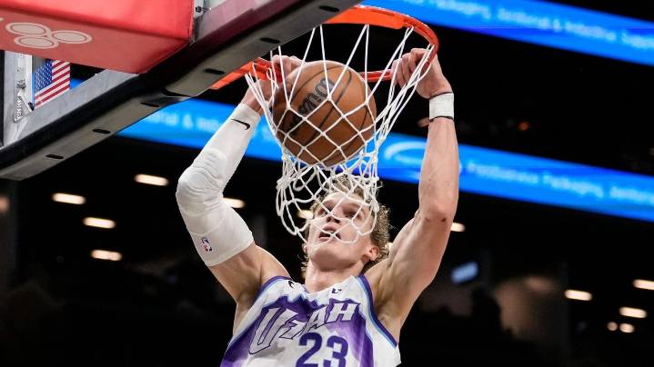Markkanen scores 30 and the Jazz use a big fourth quarter to beat the Nets 123