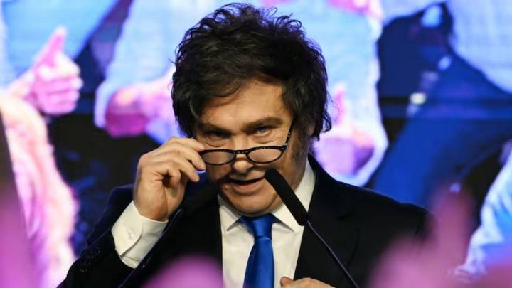 Milei defendió su plan económico y volvió a diferenciarse de Macri: "No hizo el ajuste fiscal"