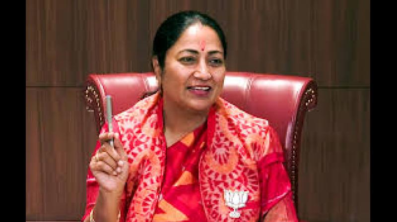 AAP Mocks Delhi CM Rekha Gupta Over AQI ‘Temperature' Remark, BJP Hits Back