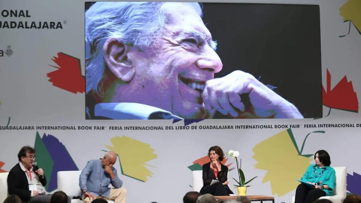Vargas Llosa dejó como último proyecto inconcluso la publicación de su trabajo periodístico
