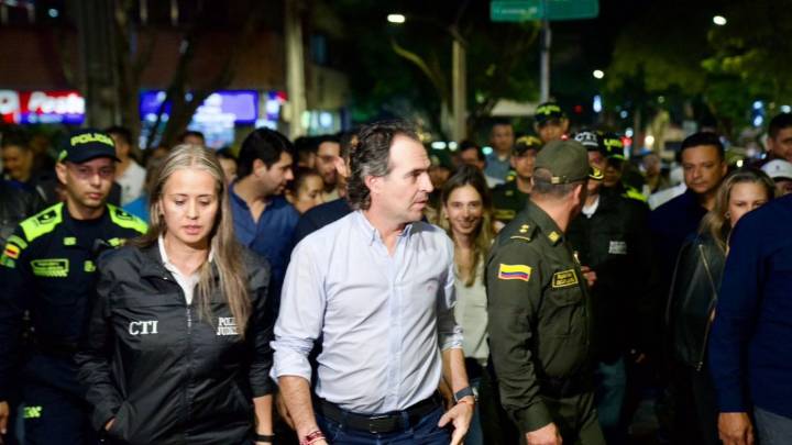 Fico Gutiérrez insta a la ciudadanía a evitar pólvora: ‘Siete quemados ya son demasiado’