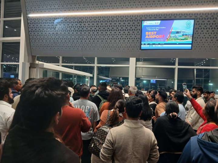 Tech glitches, crew shortage hit IndiGo; 200 flights cancelled across Bengaluru, Mumbai, Hyderabad