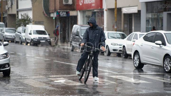 Alerta por lluvias y tormentas en Santa Fe: posibles acumulados entre 40 y 100 mm
