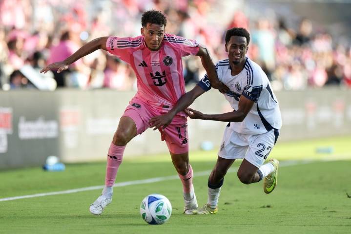 Deadspin | Inter Miami re-sign D Ian Fray through 2028-29