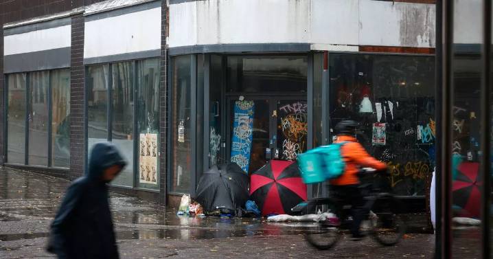 Nottingham City Council clean-up of Lister Gate short