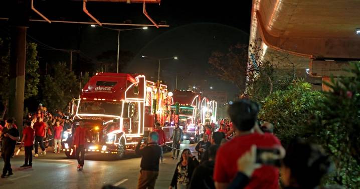 Comienza la Caravana Navideña Coca Cola 2025: revisa las fechas y recorrido por comuna