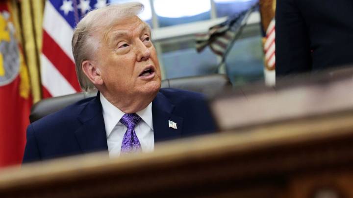 Trump warns of land strikes on Venezuela drug shipment