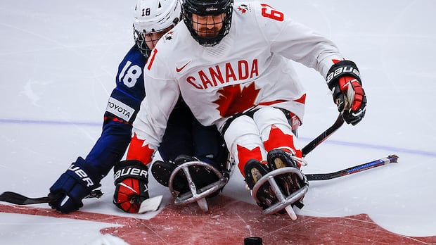 U.S. hands Canadian hockey men 1st loss of Para Cup tournament