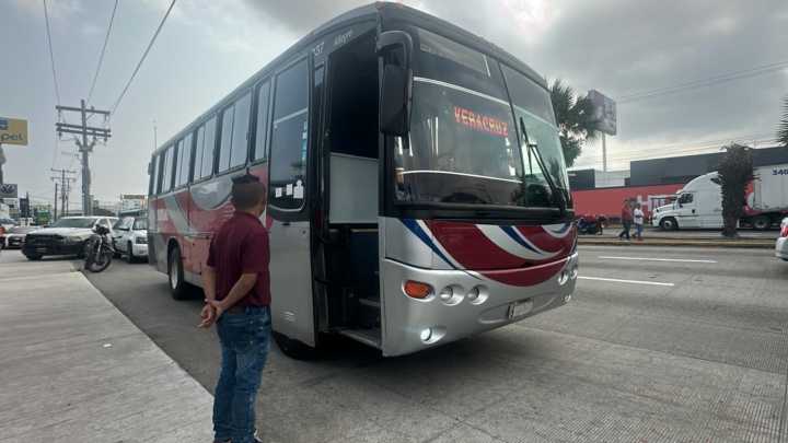 Adulto Mayor Muere a Bordo de Autobús Foráneo en Boca del Río, Veracruz
