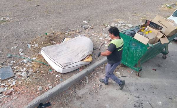 TAREAS DE LIMPIEZA EN TODA LA CIUDAD