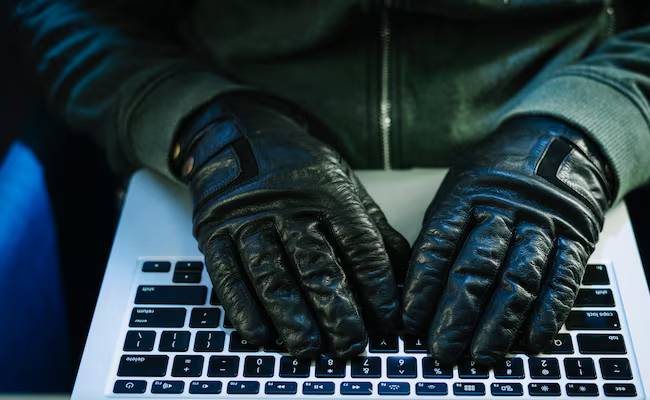 Karnataka loses Rs 5,474 crore to cyber frauds in three years: Mi...