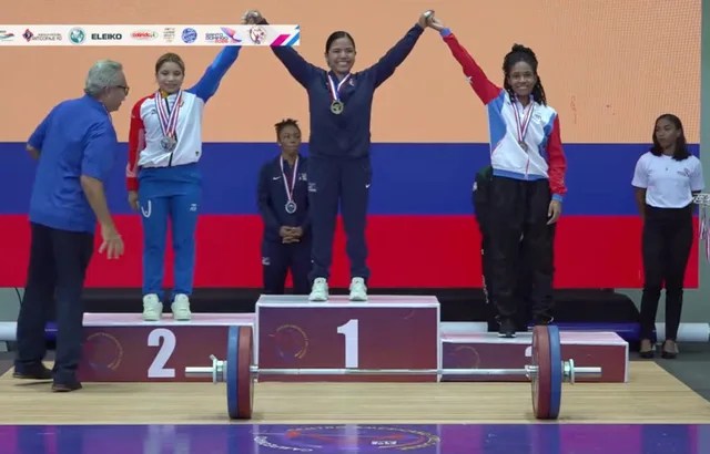 Pesista quindiana conquista el oro en envión y sube al podio internacional