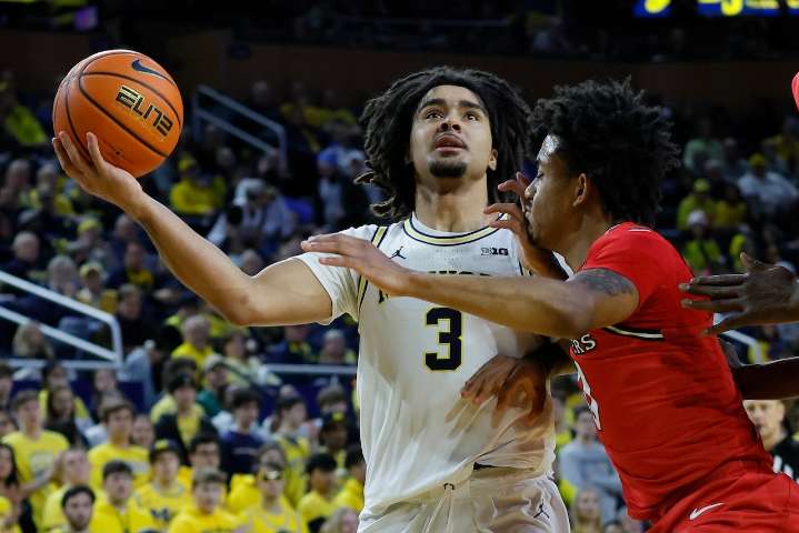 ‘We have two of everything’: Is it enough for Michigan basketball to be No. 1?