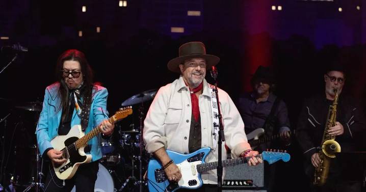 The Mavericks star Raul Malo dies age 60 as tributes paid to 'greatest voice ever heard'