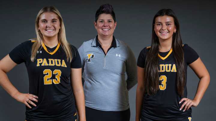 Padua defeats Ursuline in girls hoops season opener