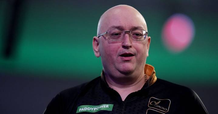 World Darts Championship star to make immediate offer to neighbours with £1m prize money