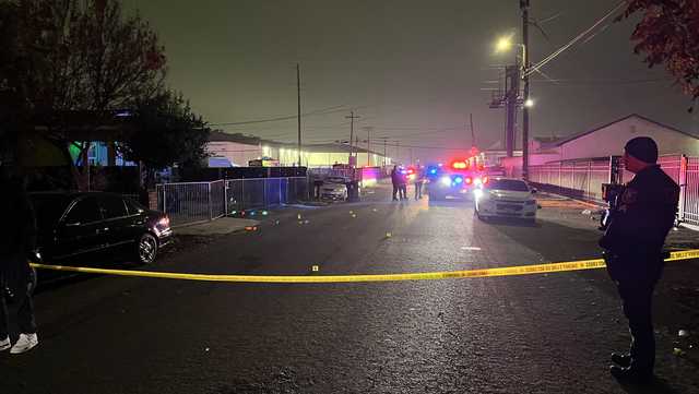 2 shot in drive-by shooting in Stockton, sheriff's office says