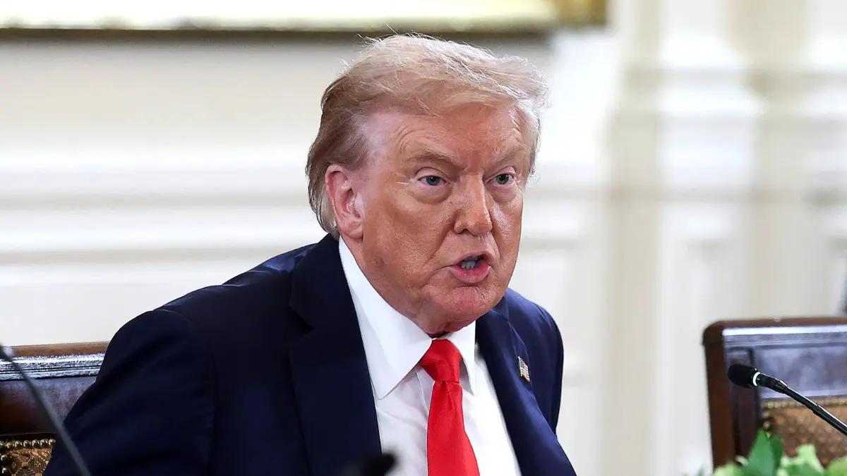 Trump advierte “represalias muy severas” tras emboscada del ISIS que dejó muertos a soldados de ...