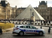 Louvre thieves escaped with just 30 seconds to spare, inquiry finds