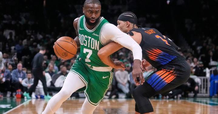 Celtics hold off late Knicks charge to win 123-117 in rematch of East semifinal