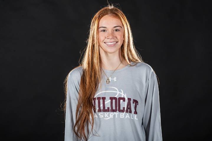 Maycee Yanoski’s 15 points lead Mechanicsburg girls hoops over CD East