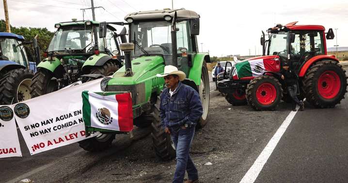 Campesinos advierten toma de carreteras