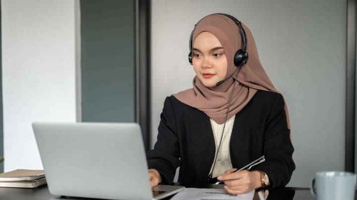 La Suprema Corte ordena expedir pasaportes a mujeres que porten hiyab