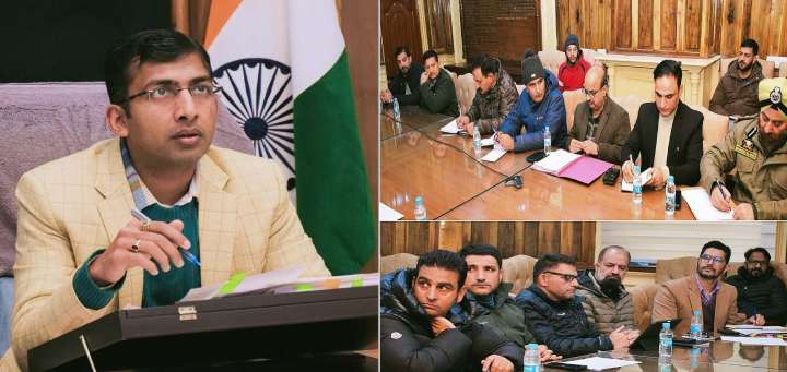 Vehicular Movement At Zojila Pass During Winters: Div Com Kashmir Reviews Preparedness Measures