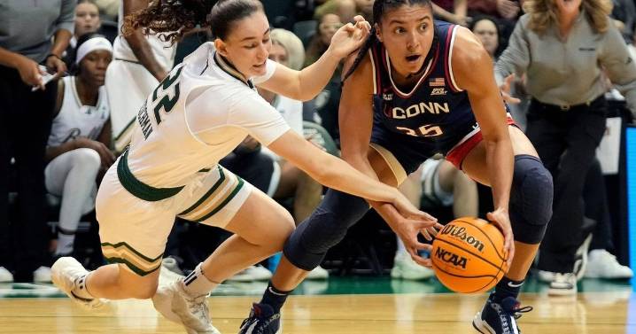 Sarah Strong scores 14 to lead No. 1 UConn over South Florida 85