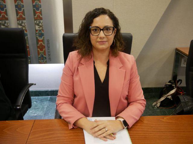 El PP apuesta por ayudas directas que faciliten el traspaso de comercios a jóvenes y emprendedores para evitar sus cierres