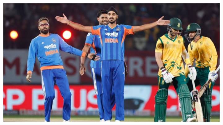 Fans react as India’s pacers run riot to put hosts 2