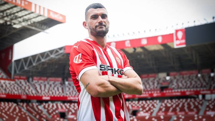 Vota: ¿Debe regresar Pablo Vázquez al 11 del Sporting? Elige tu alineación para ganar al Granada