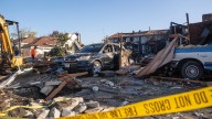 Impactante accidente: familia hispana afectada por la explosión de una tubería de gas en un barrio de la bahía de San Francisco