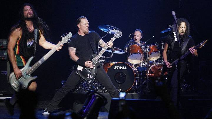 Sad But True: Metallica presenta querella contra tienda de artesanía de Puerto Varas