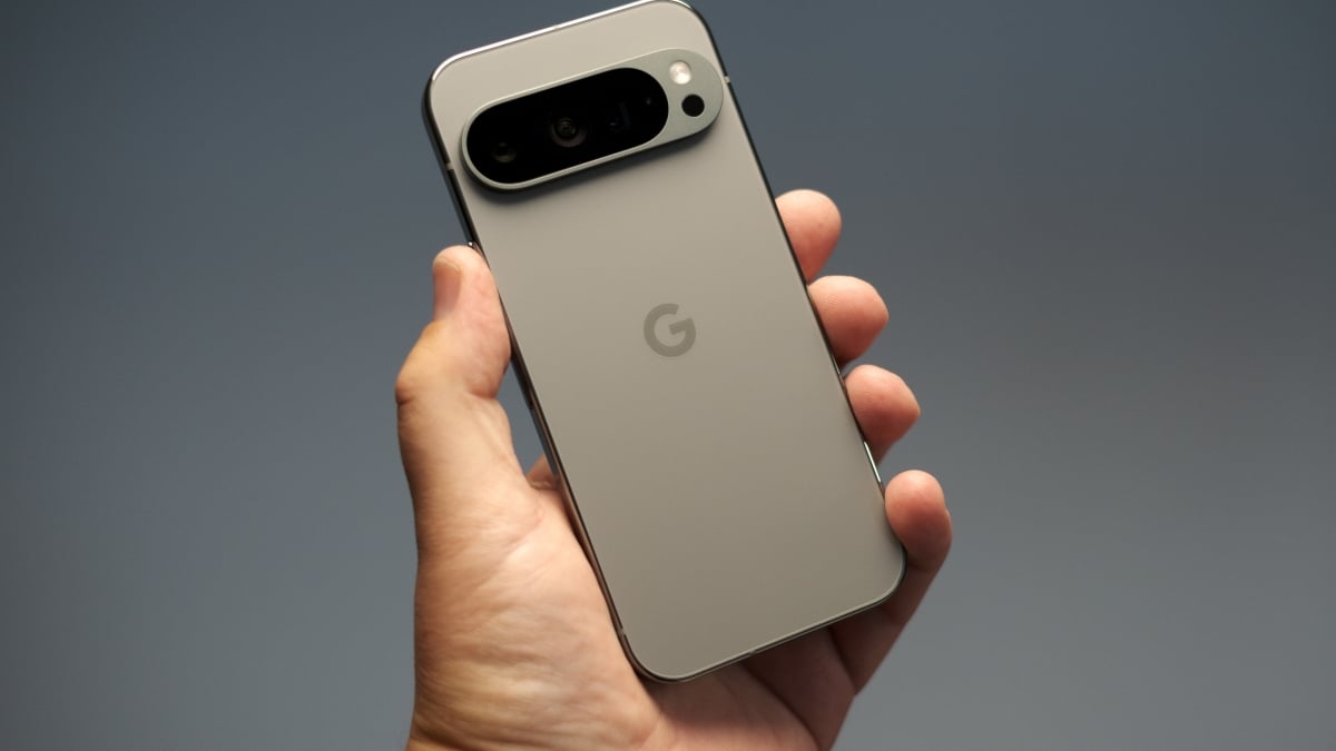 Google Will Fix Your Pixel’s Broken Display for Free (If It Qualifies)