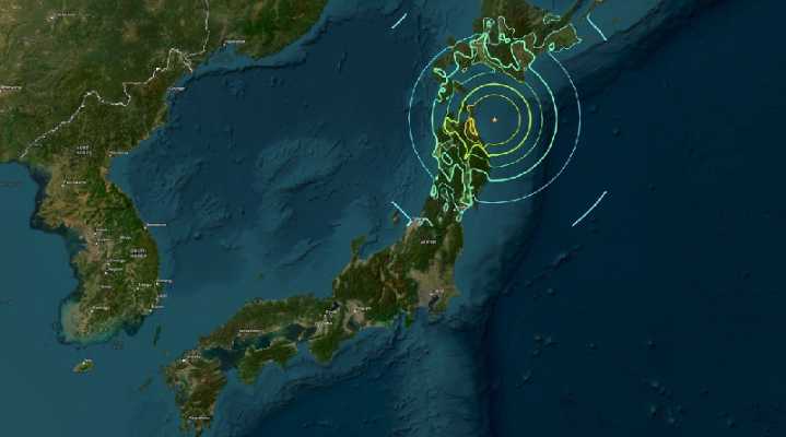 Japón en alerta: Potente sismo suscita temor a un tsunami en sus costas
