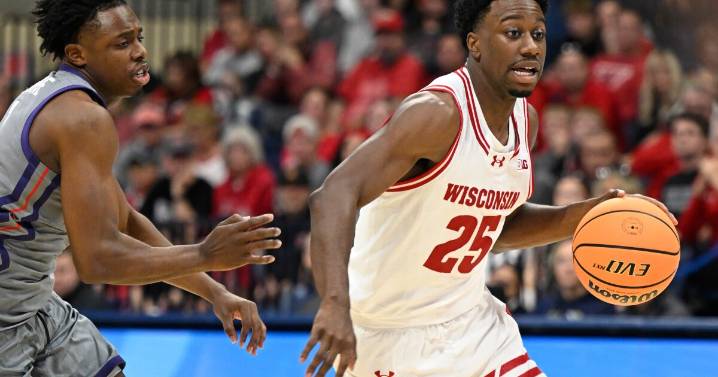 Wisconsin hosts Northwestern following Blackwell's 30