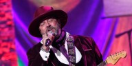 Raul Malo, the soulful tenor and frontman of The Mavericks, has died at age 60