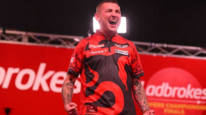 'Be very disappointed' - Darts star expresses concern that PDC will strip him of iconic walk