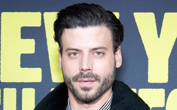 Is Francois Arnaud Single or Married? All About the ‘Heated Rivalry’ Actor’s Real-Life Partner | Dating History, Francois Arnaud, Marc Bendavid | Celebrity News and Gossip | Entertainment, Photos and