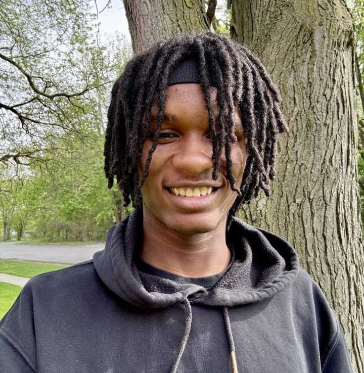 A child is waiting: smiling Shamarr is an athlete and a gentleman