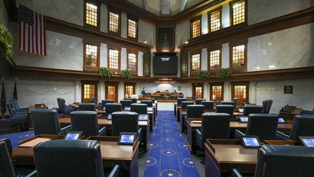 Controversial Indiana redistricting plan clears first hurdle, advances to final floor vote